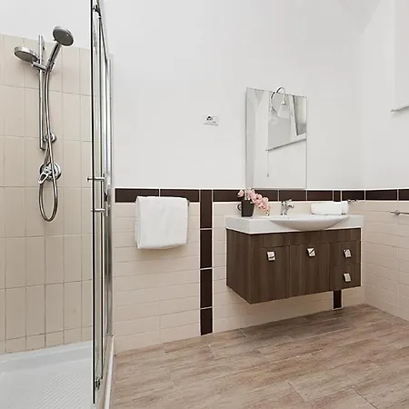 Bmga L Mon San Giovanni Apartamento Roma